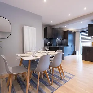  Ferienhaus Luxurious Hackney Near Train Station
